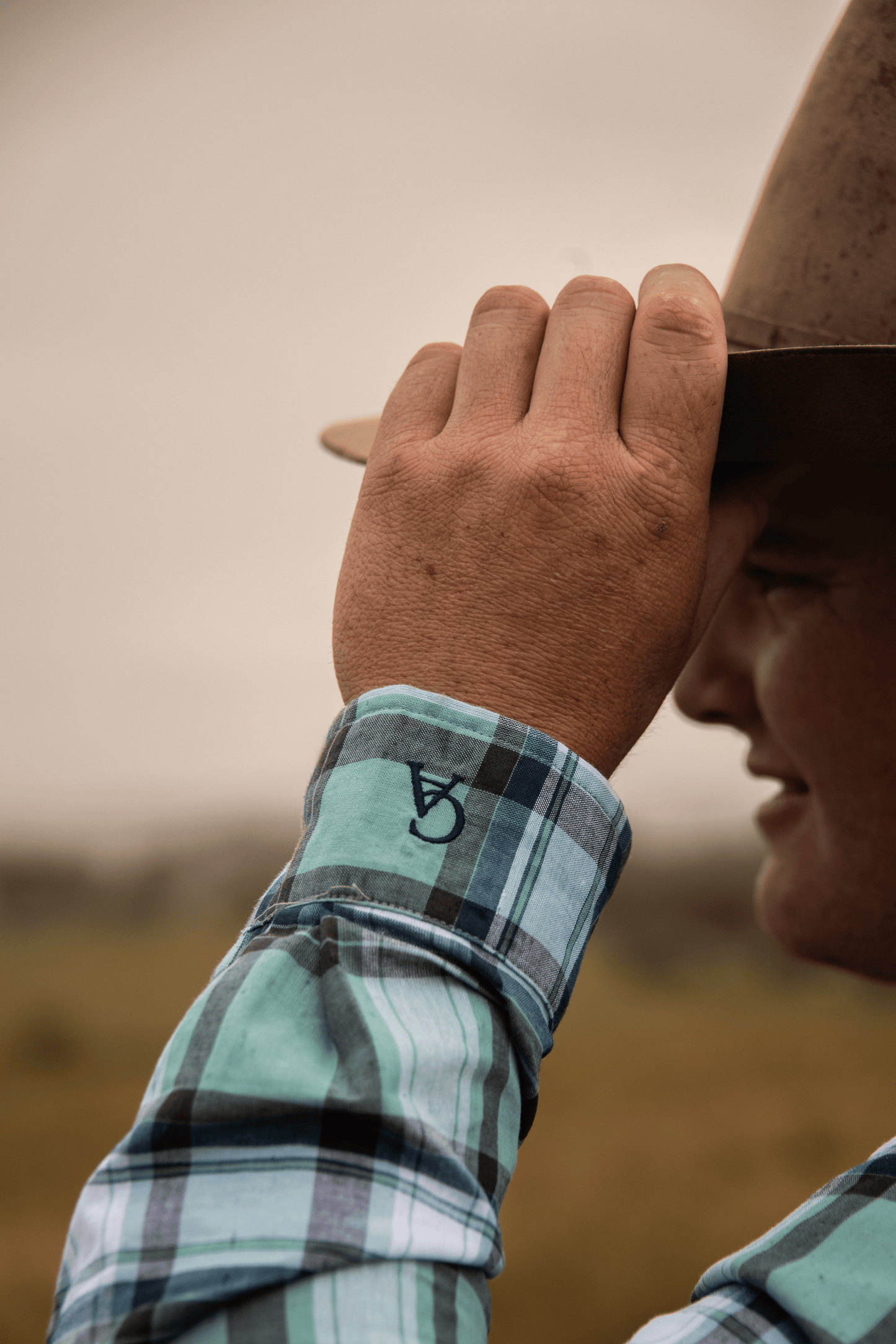 Men's Long Sleeve Shirt - Retro Mint Green Plaid