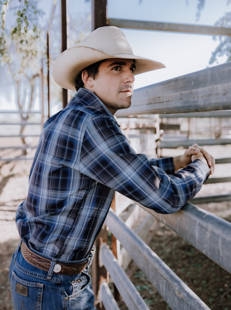 Men's Long Sleeve Blue Plaid