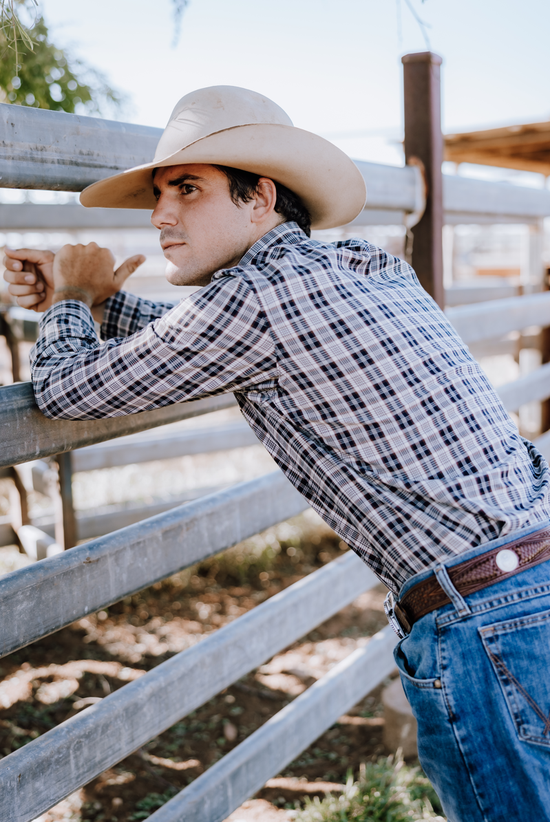 Men's Long Sleeve Brown Plaid