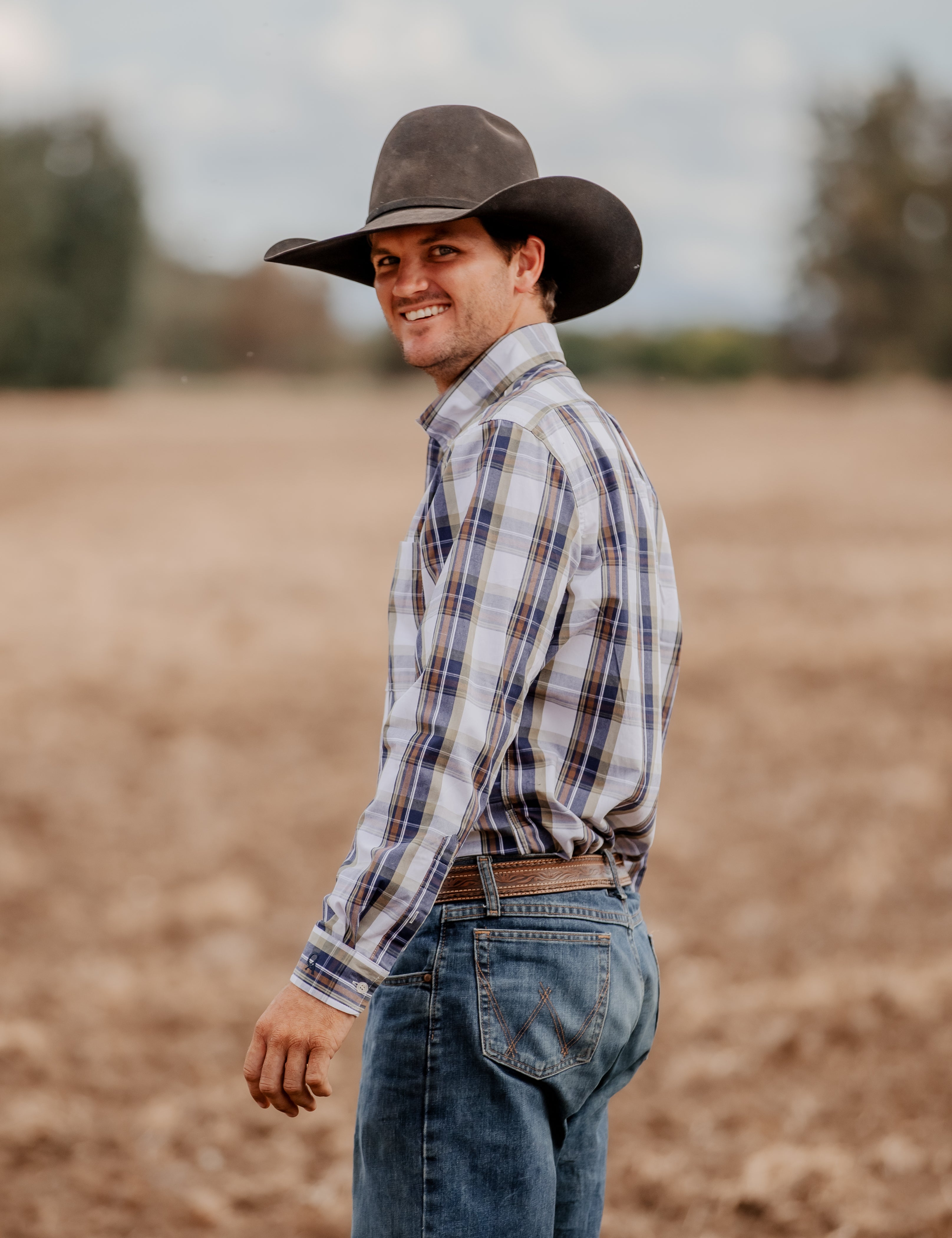 Men's Long Sleeve Shirt - Navy/Olive Plaid