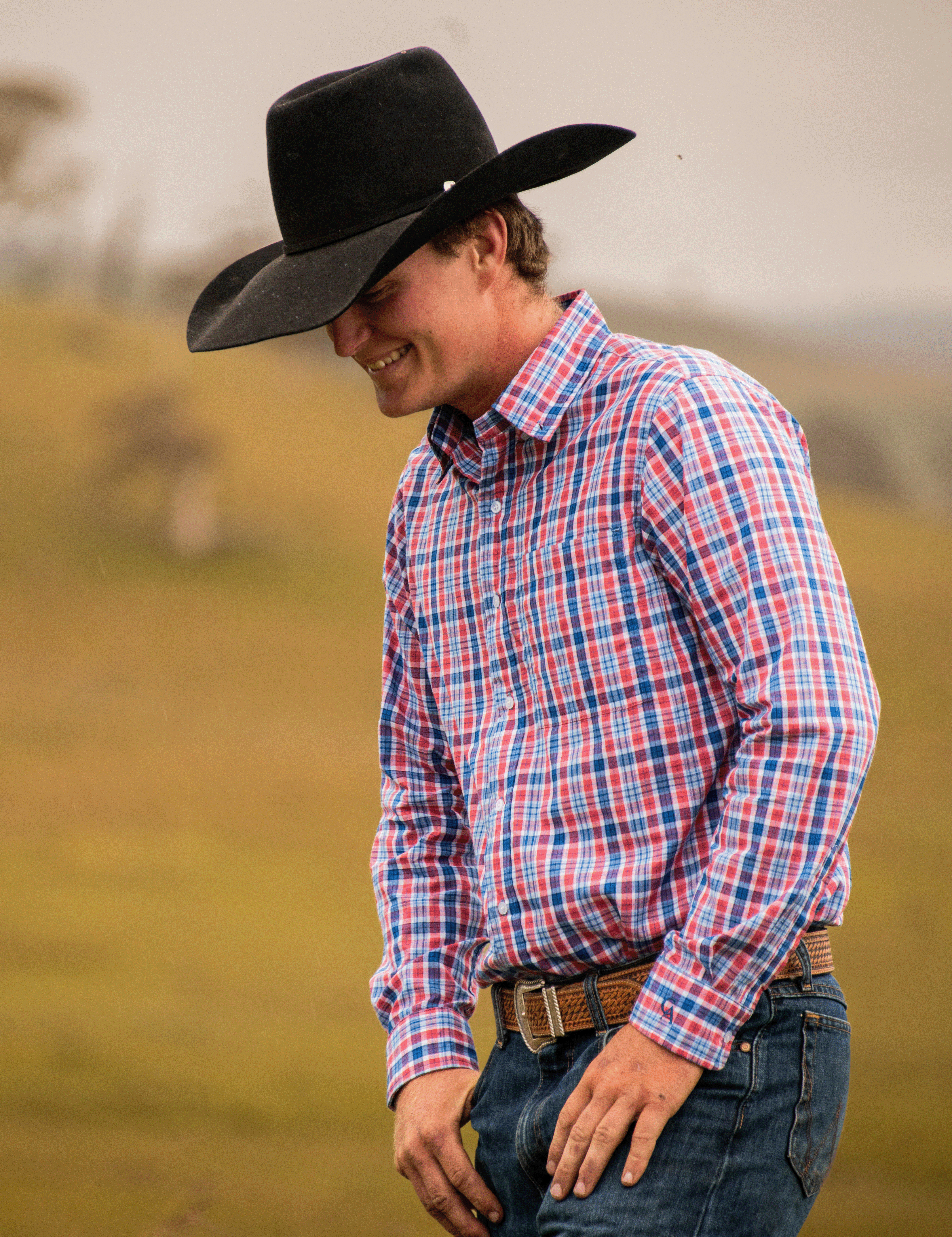 Men's Long Sleeve Shirt - Red/Blue Plaid