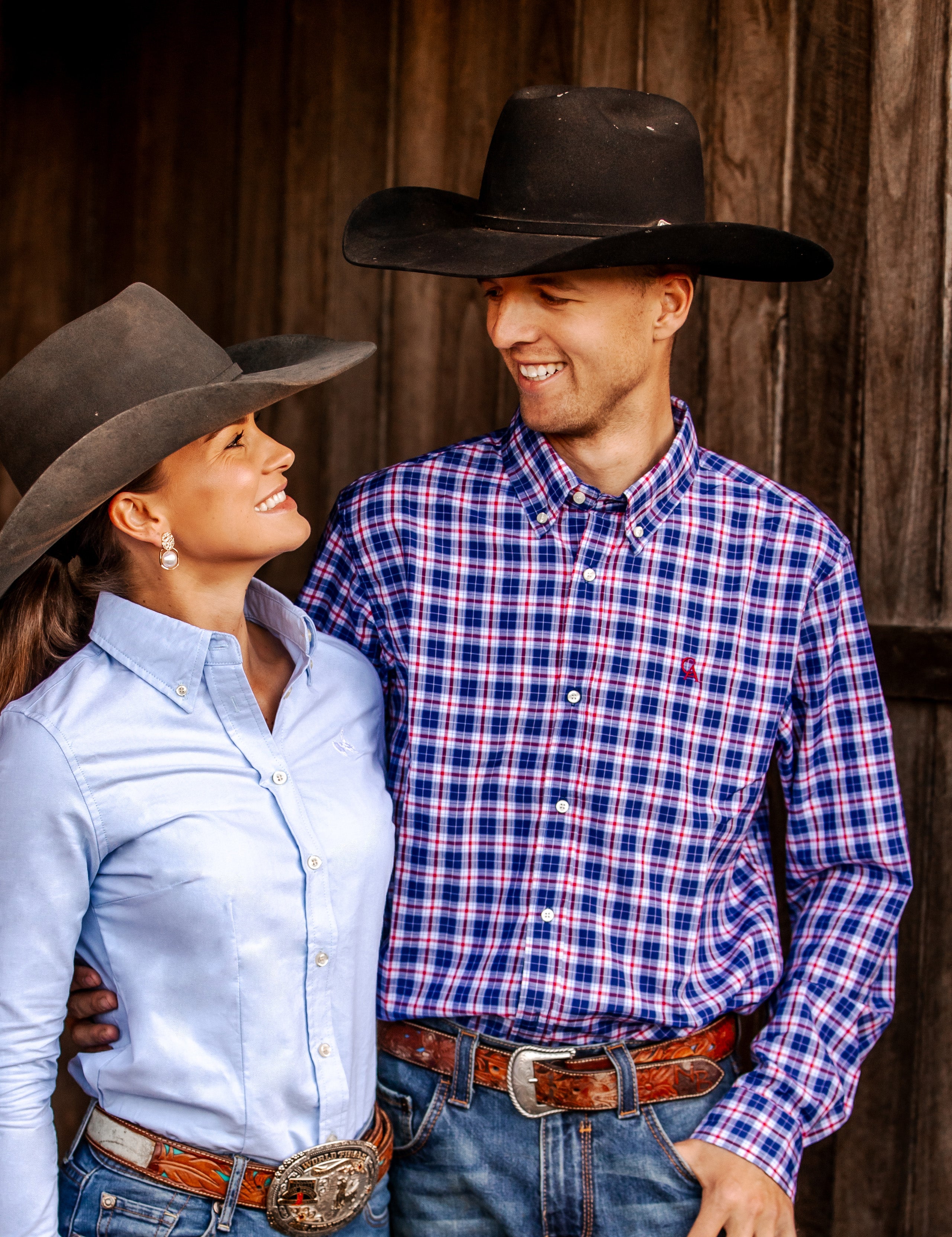 Men's Long Sleeve Shirt - Red/Navy Plaid